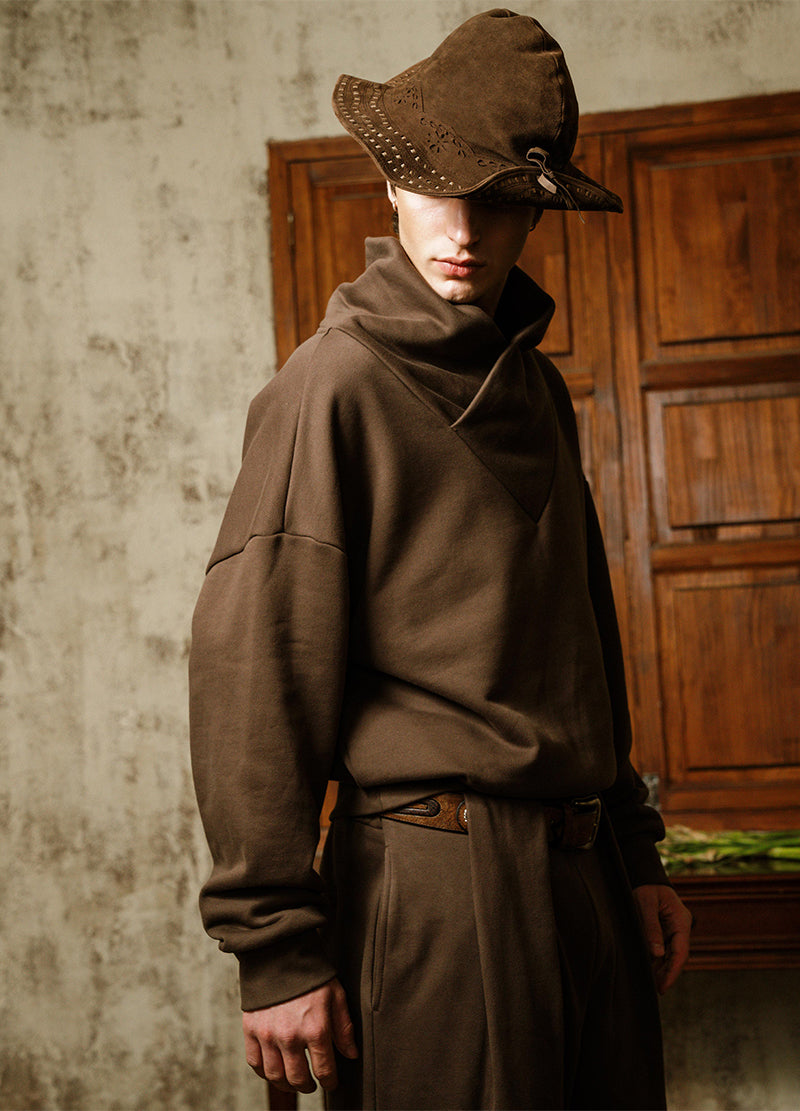 BOND HIGH-NECK HOODIE
