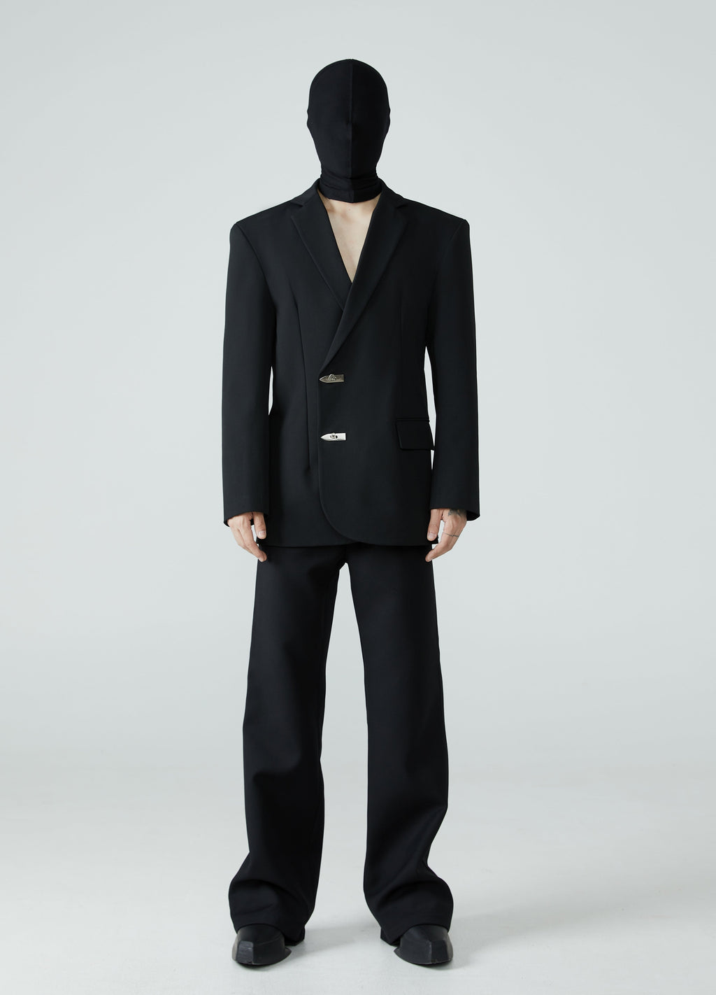23FW Structured Shoulder Slim-Fit Suit Jacket