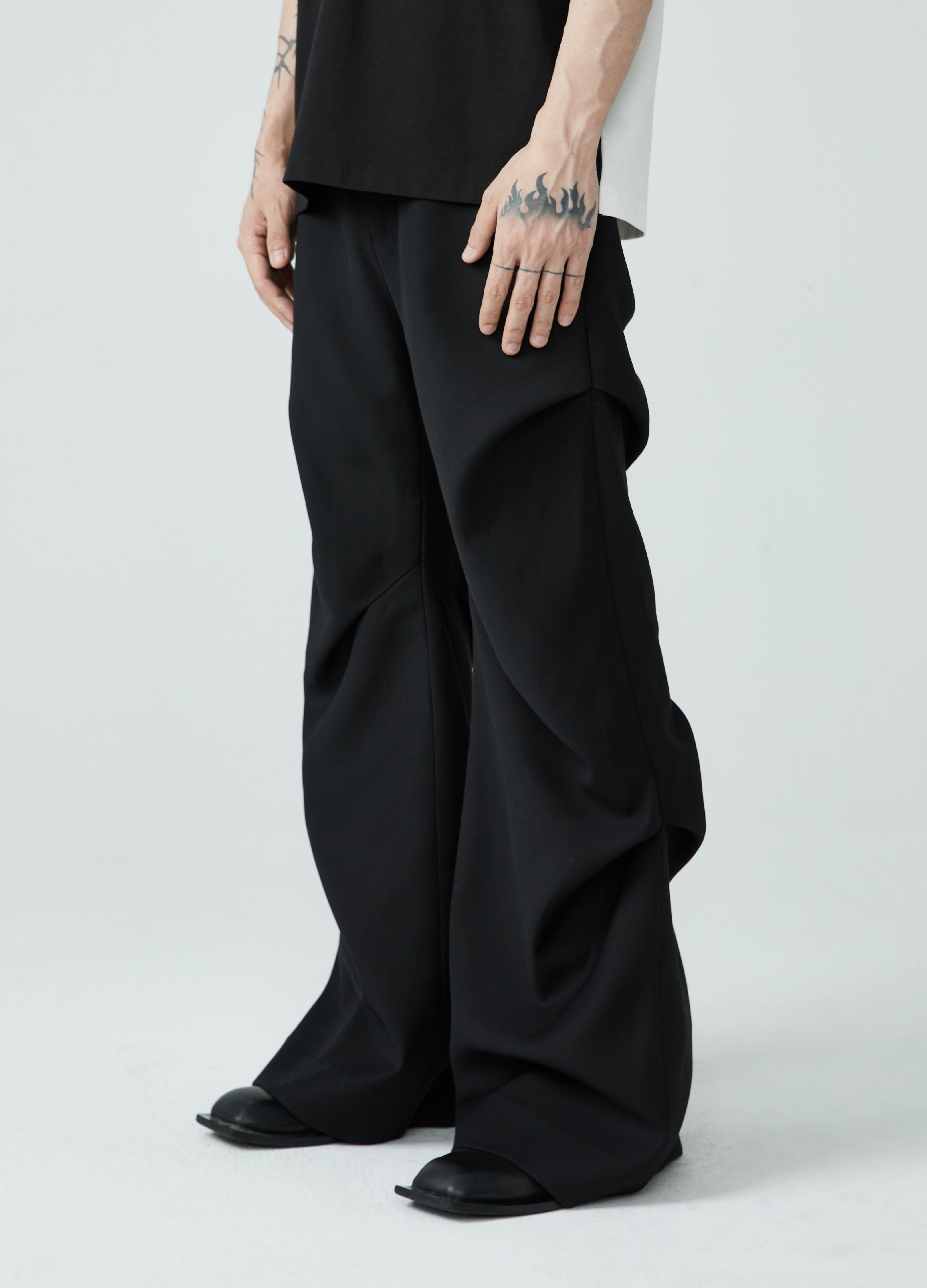 23SS Retrograde Wide Leg Bottoms