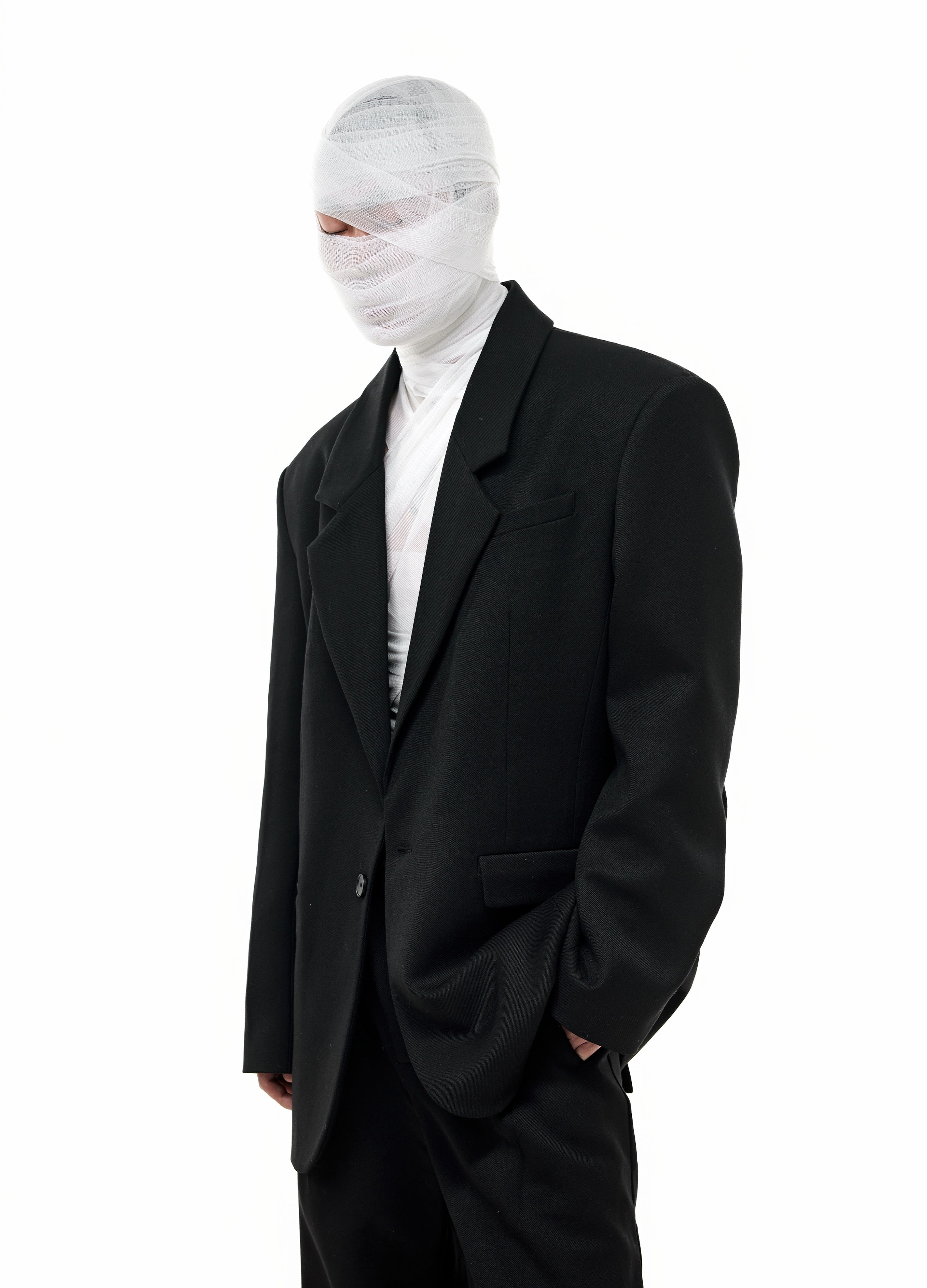 TENEBROUS WOOL SUIT