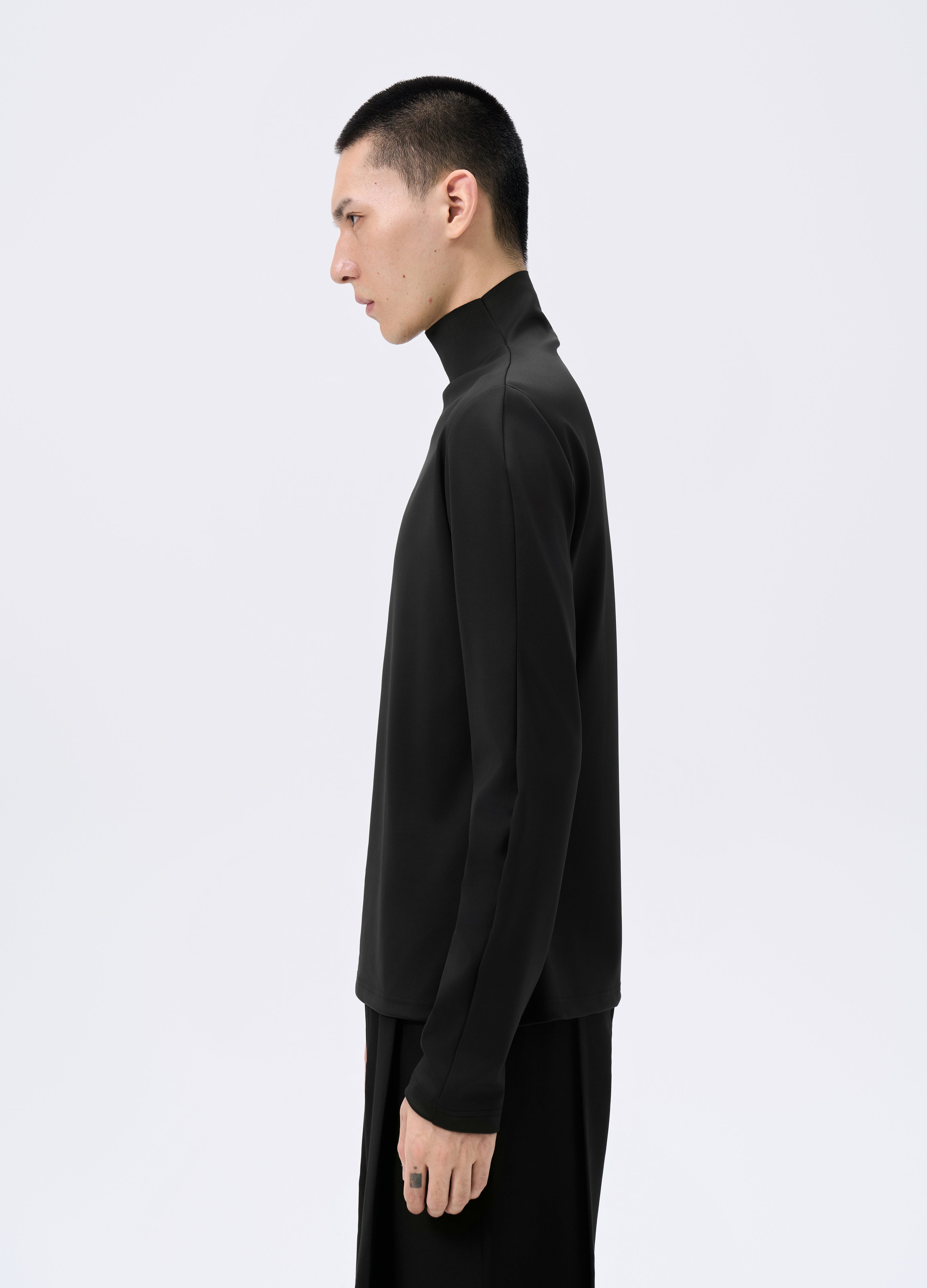 25FW FITTED STREAMLINE HIGH-NECK TEE