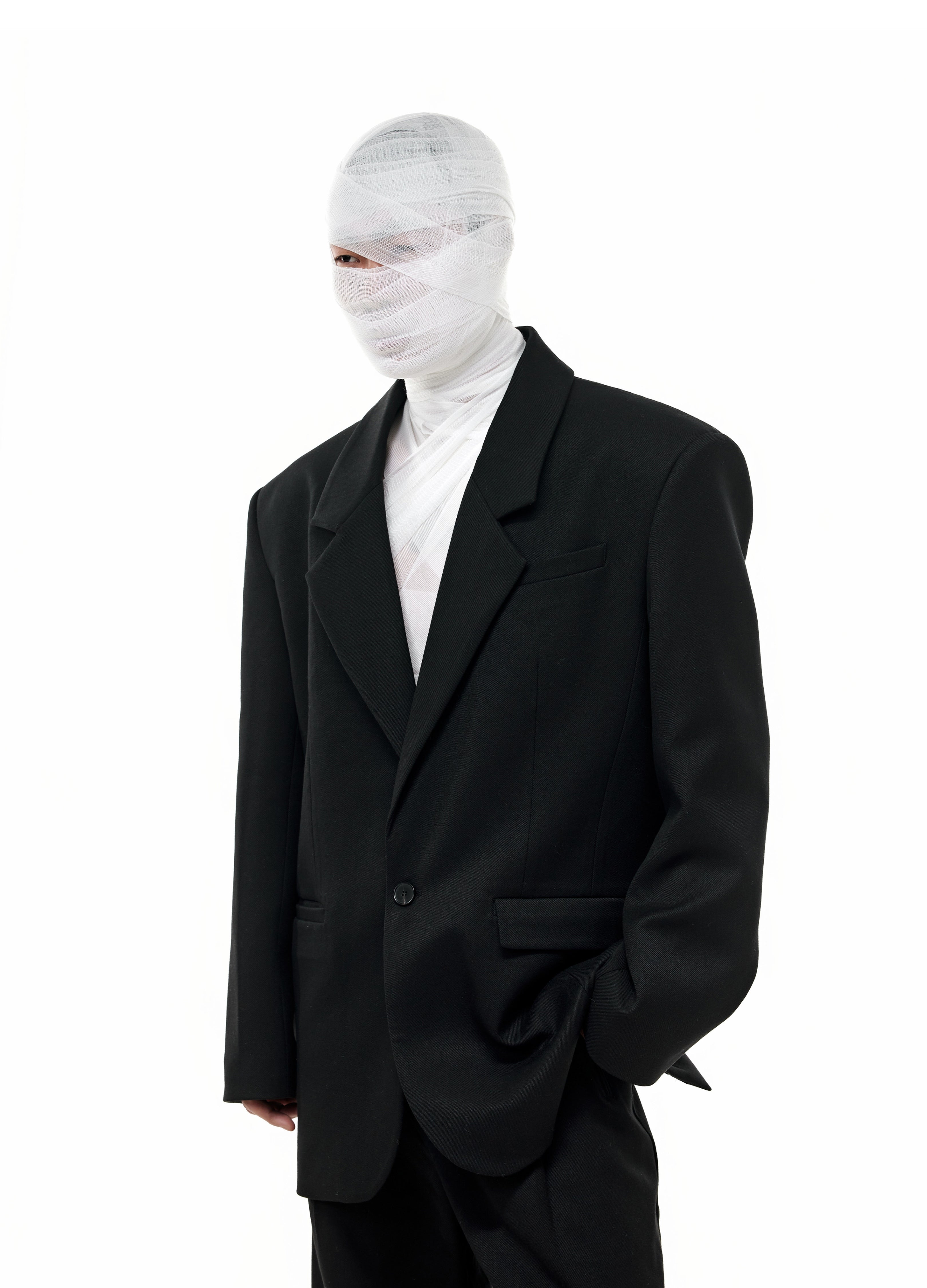 TENEBROUS WOOL SUIT