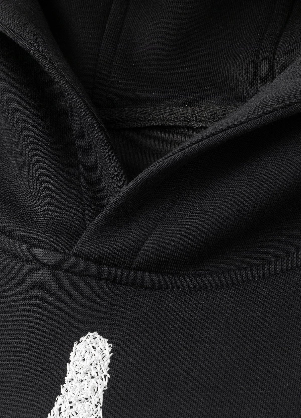 Overlapping hood neckline.