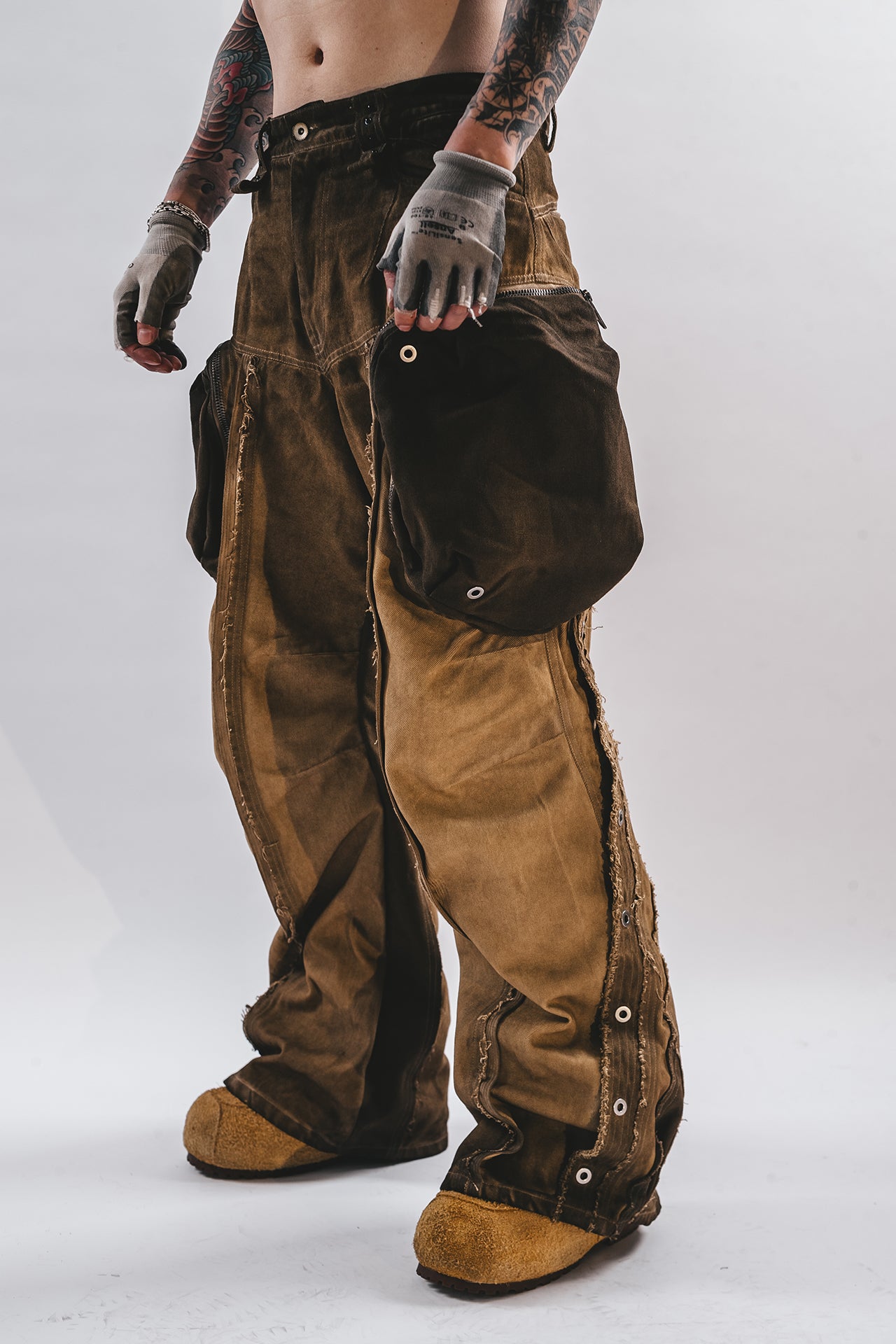 PANTALONI ORION CON BORDO CONSUMATO DRKLEI