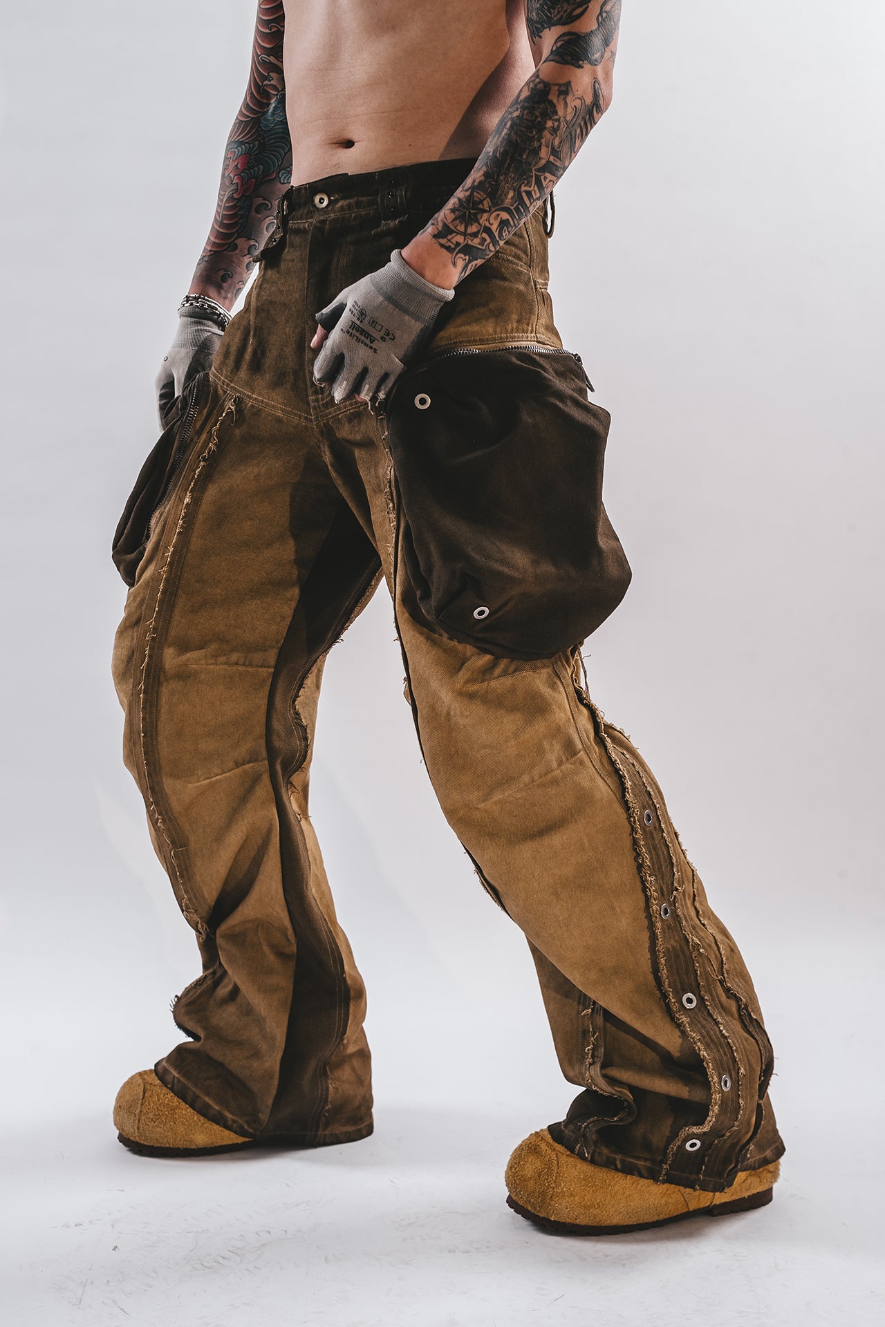 PANTALONI ORION CON BORDO CONSUMATO DRKLEI