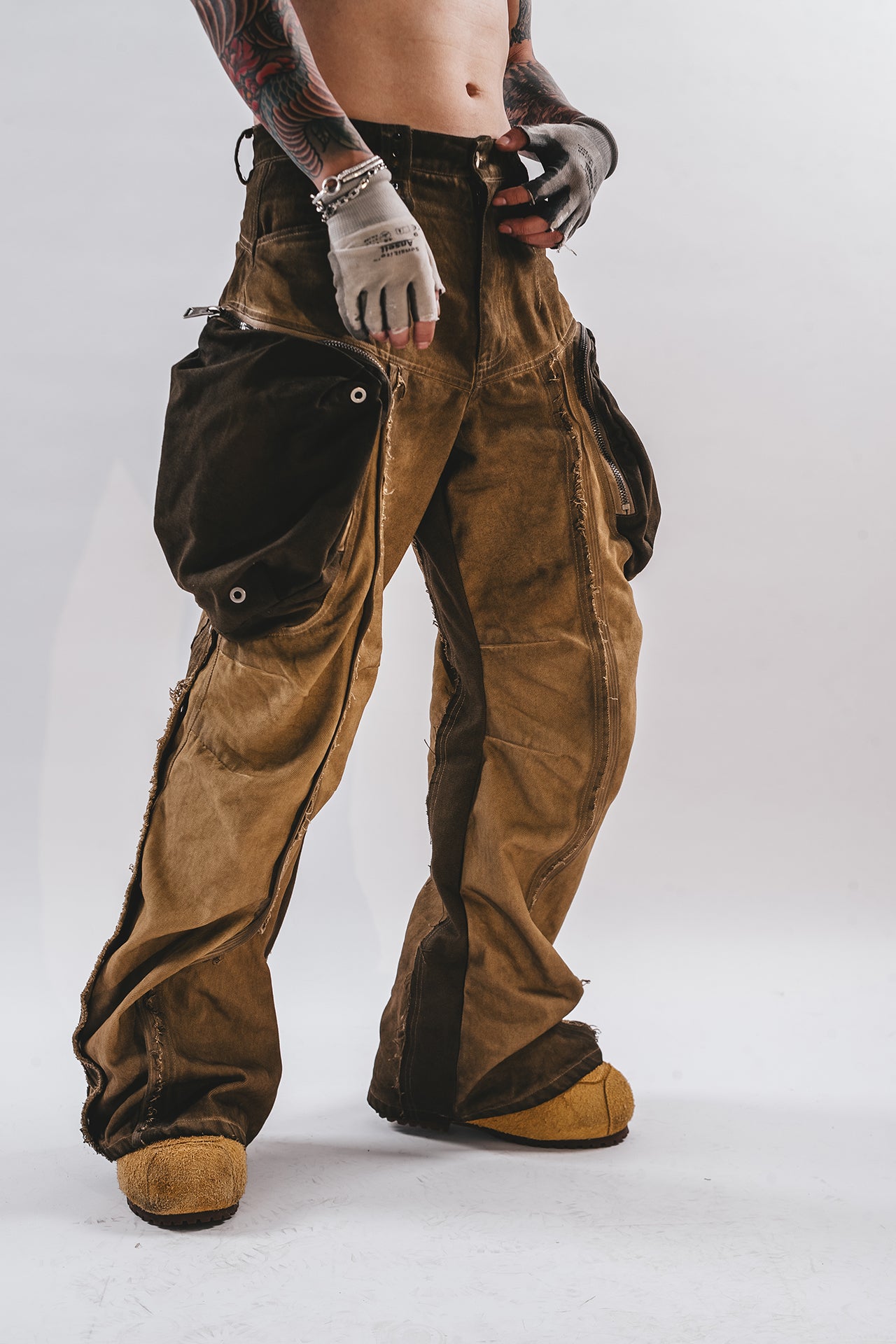 PANTALONI ORION CON BORDO CONSUMATO DRKLEI