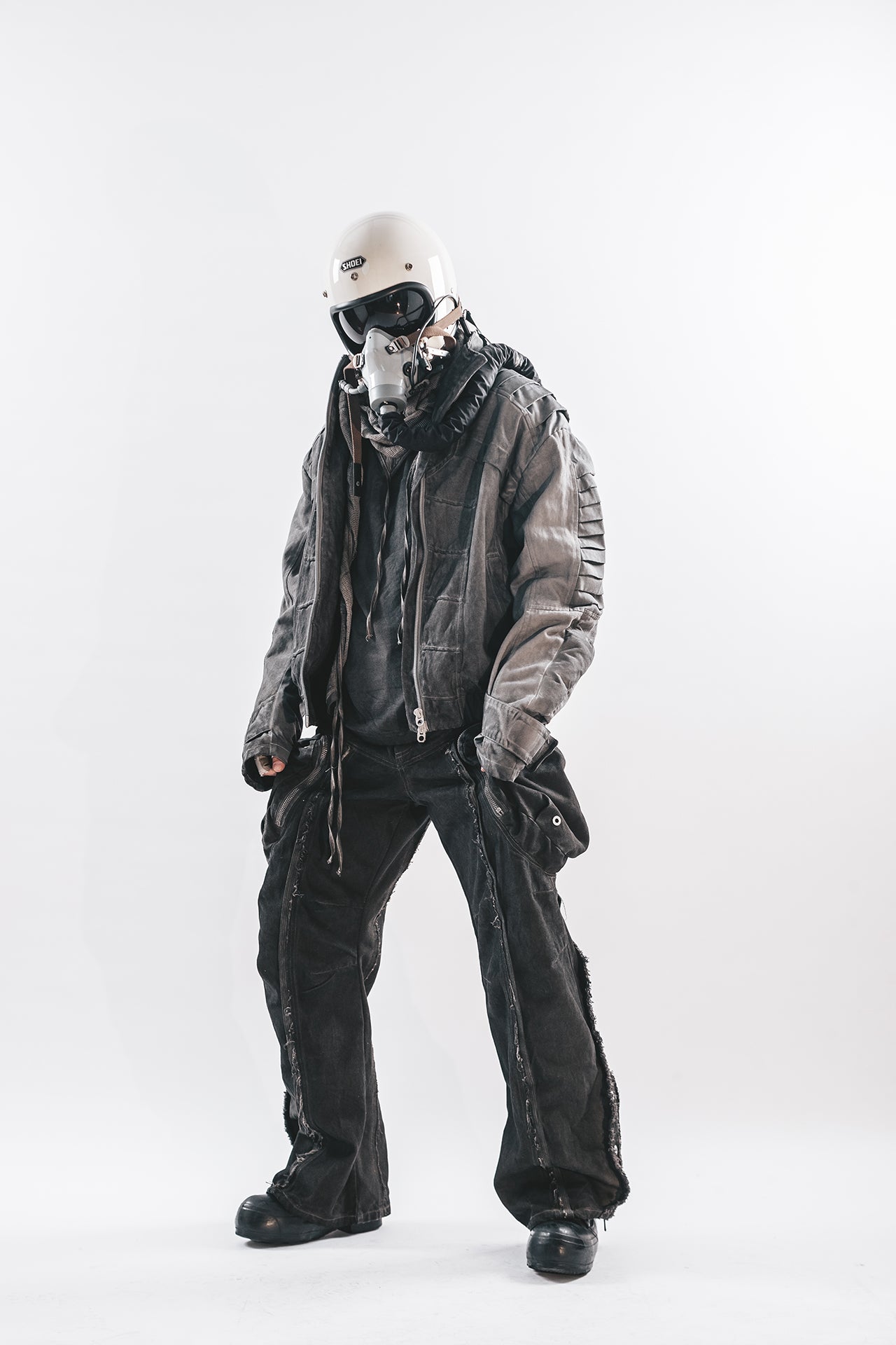 PANTALONI ORION CON BORDO CONSUMATO DRKLEI