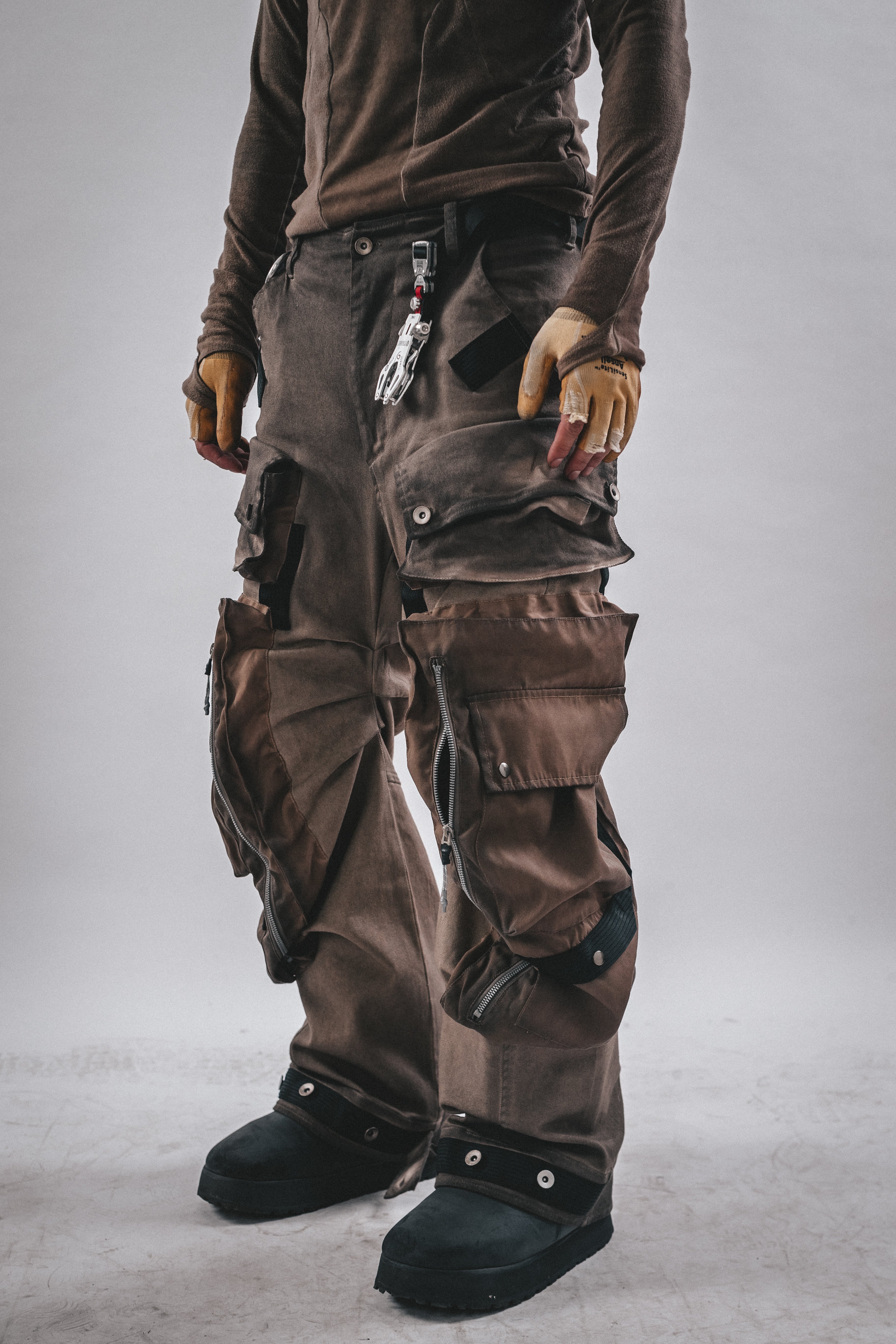 DRKLEI CURVED BLADE PARATROOPER PANTS