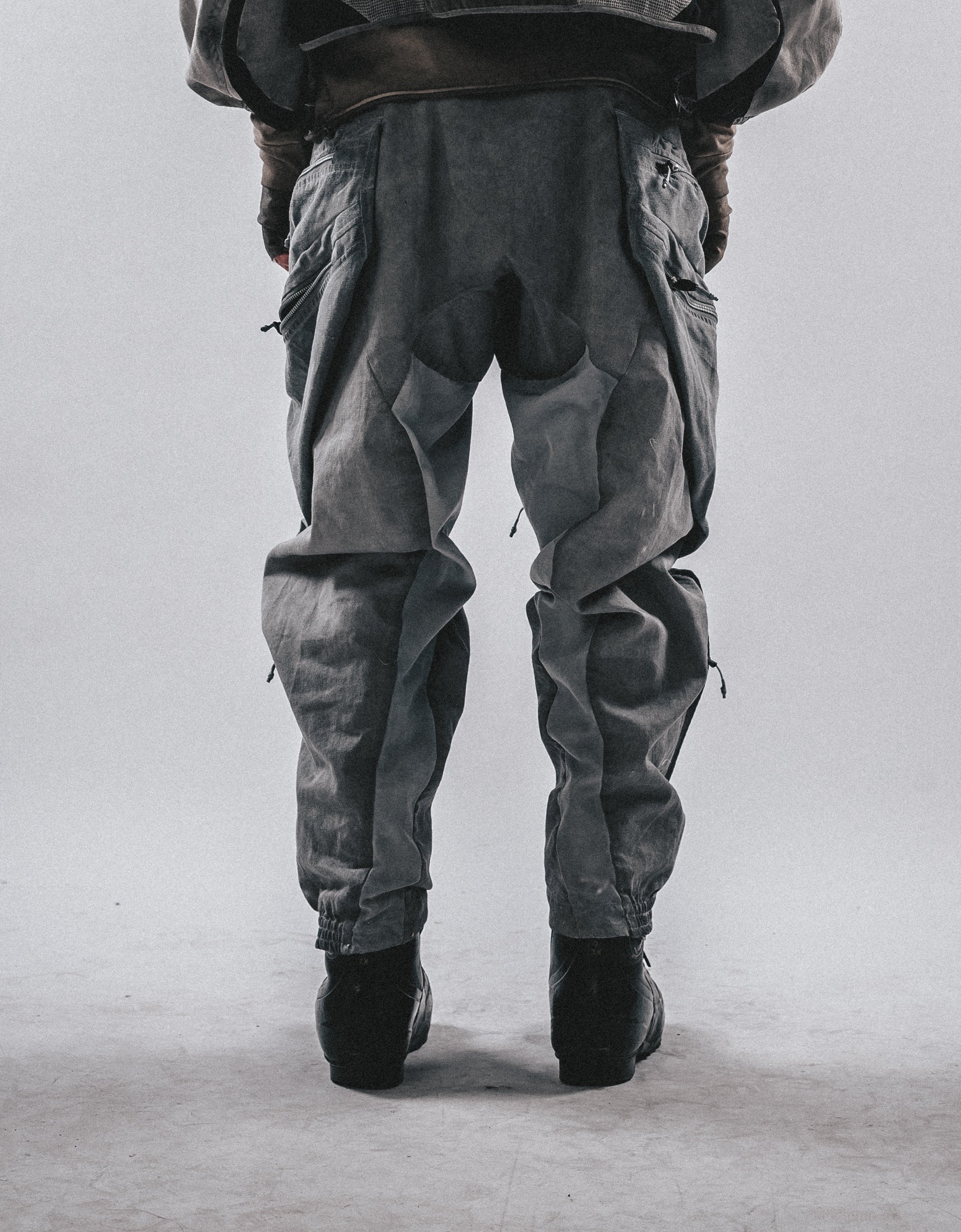 Multi-Pocket Paratrooper Cargo Pants