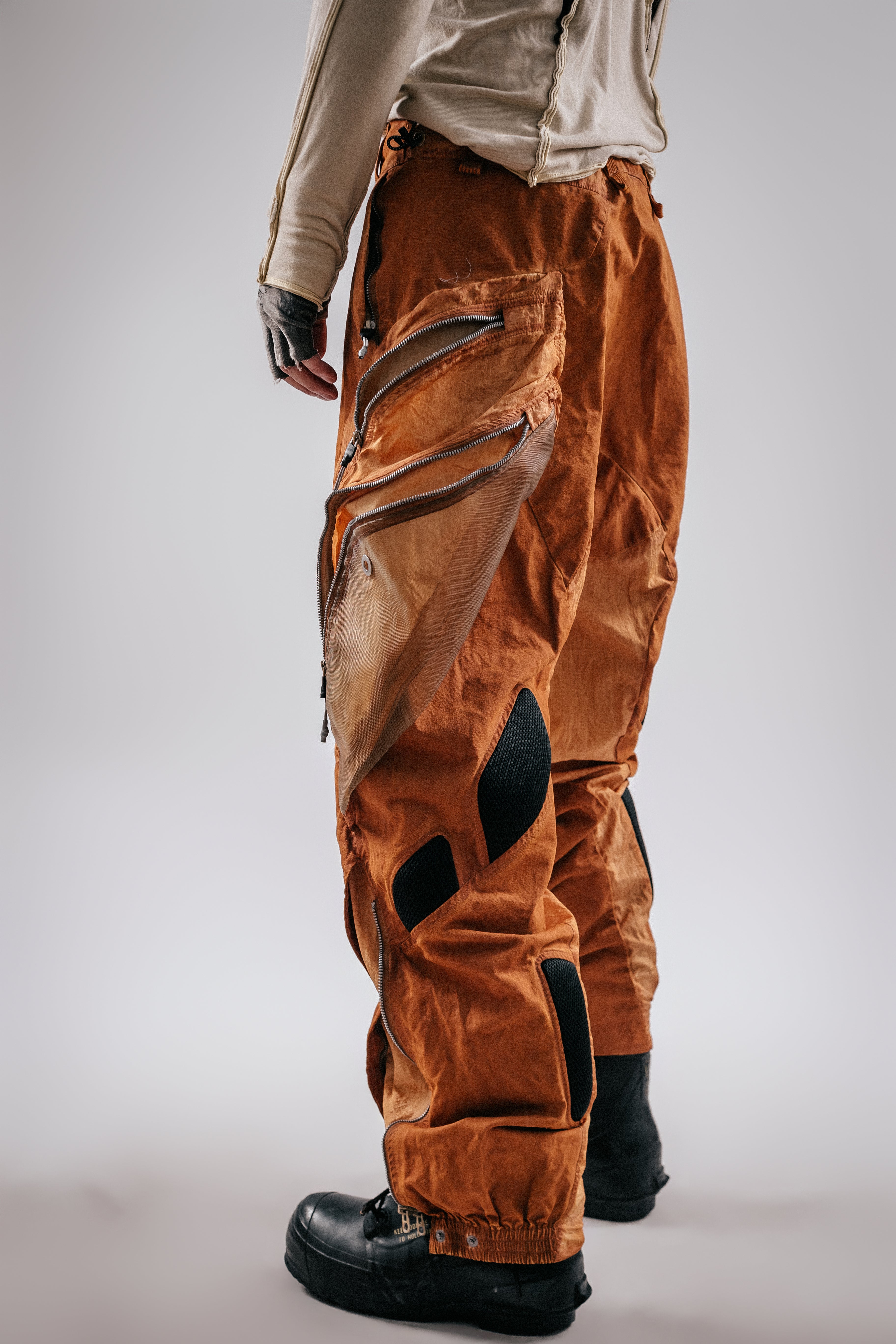 DRKLEI WASTELAND MESH CARGO PANTS