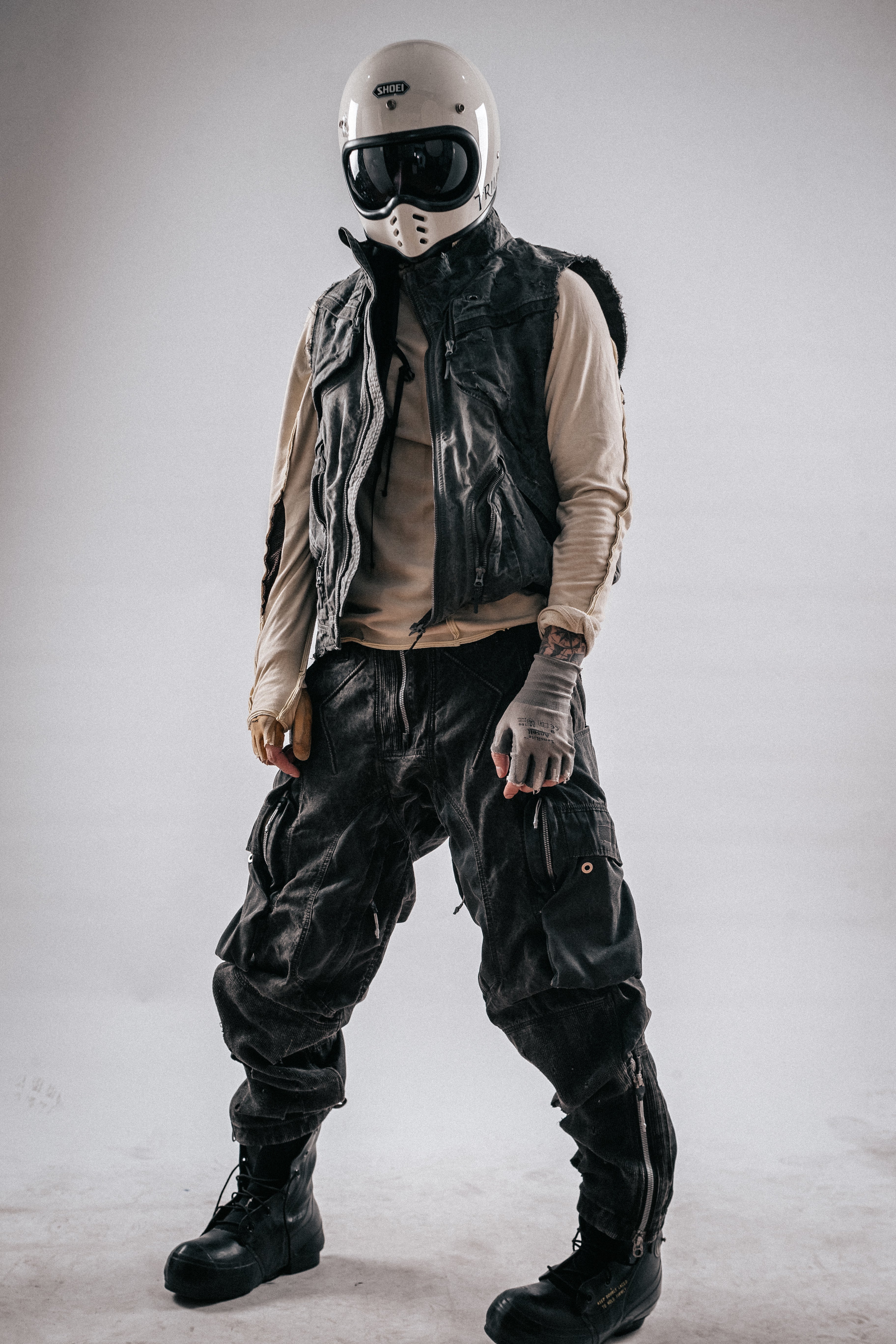 DRKLEI WASTELAND MESH CARGO PANTS