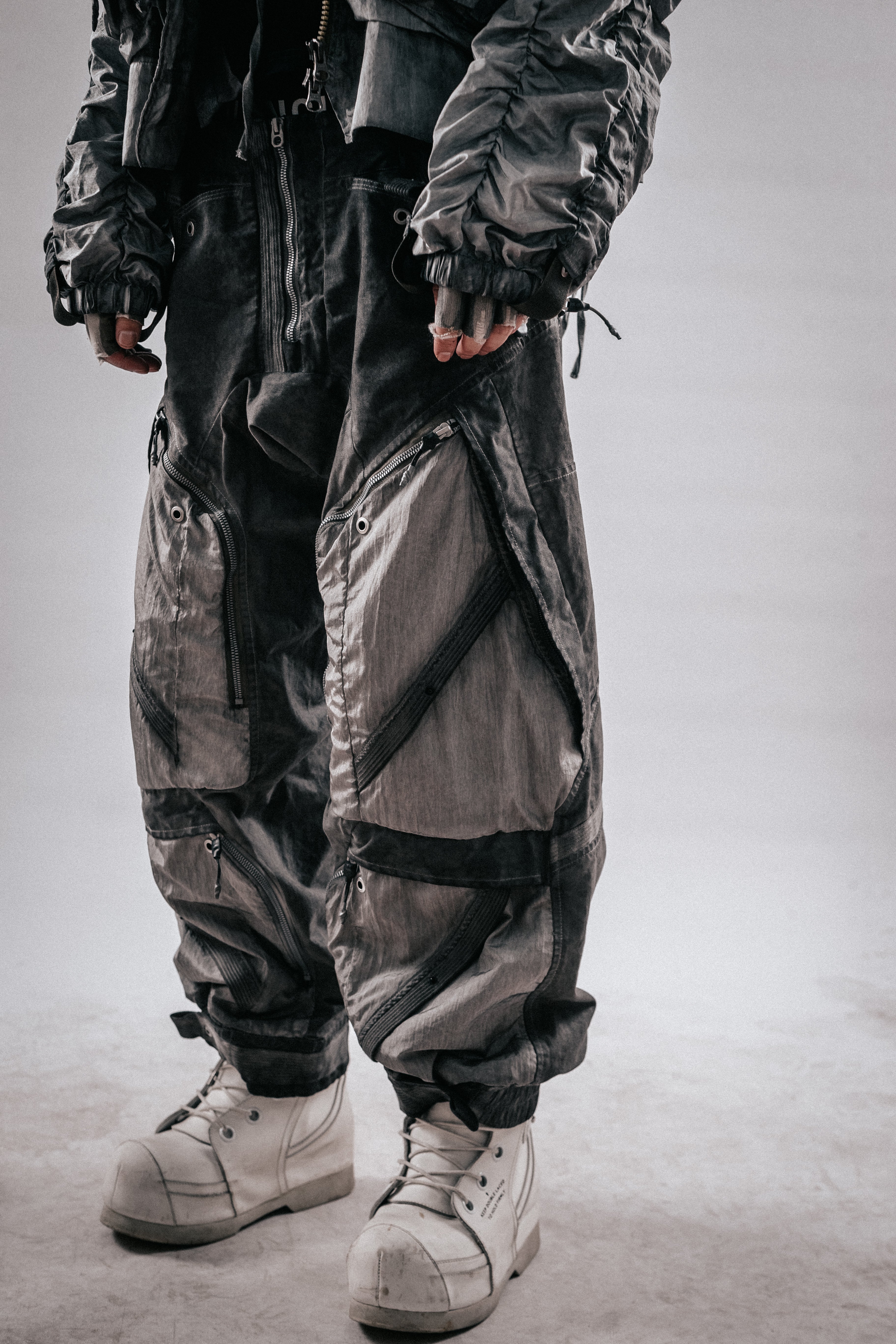 DRKLEI WASTELAND MESH CARGO PANTS