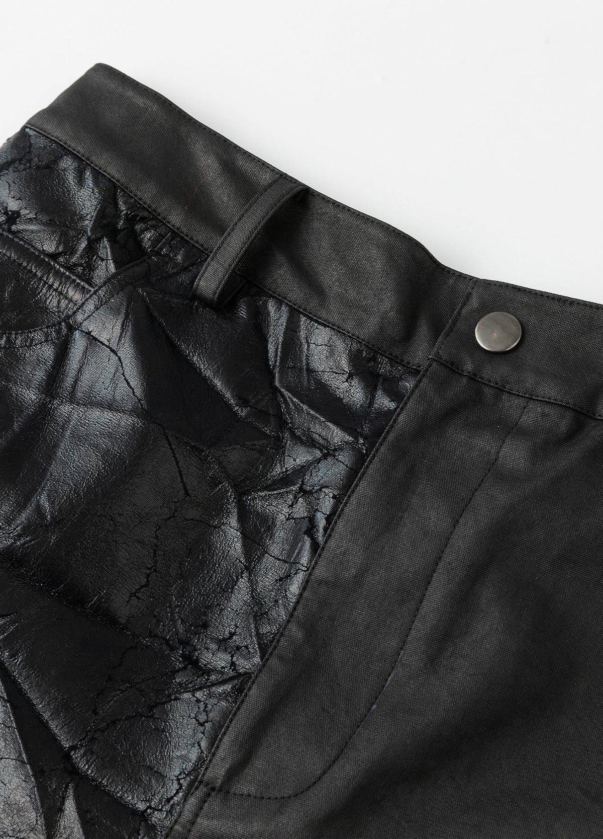 Waist and contrasting front panels.